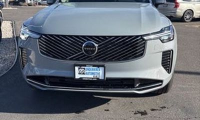 2026 Volvo XC90 Plus Bright
