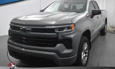 2024 Chevrolet Silverado RST