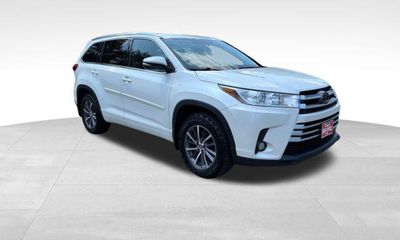 2018 Toyota Highlander SE XLE