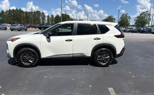 2022 Nissan Rogue S