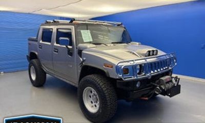 2004 Hummer H2 Base