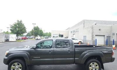 2015 Toyota Tacoma Delux Grade