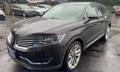 2018 Lincoln MKX BLK Label