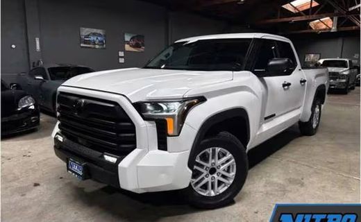 2022 Toyota Tundra SR5