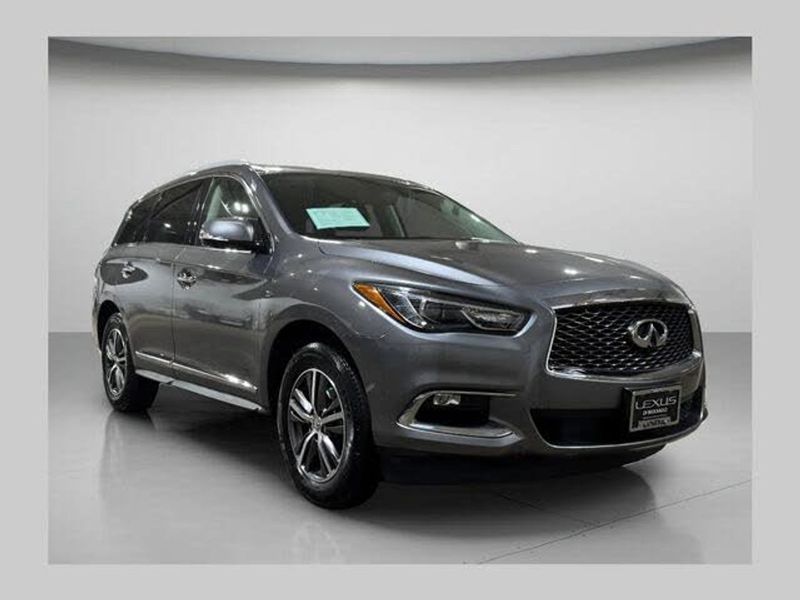 2017 Infiniti QX60 — a typically priced live listing