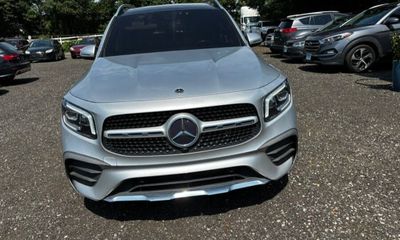 2021 Mercedes-Benz GLB-Class