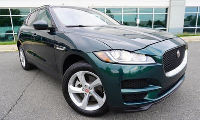 2017 Jaguar F-Pace Premium
