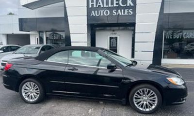2013 Chrysler 200