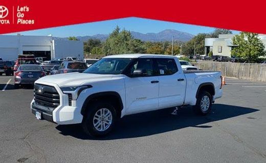 2022 Toyota Tundra SR5