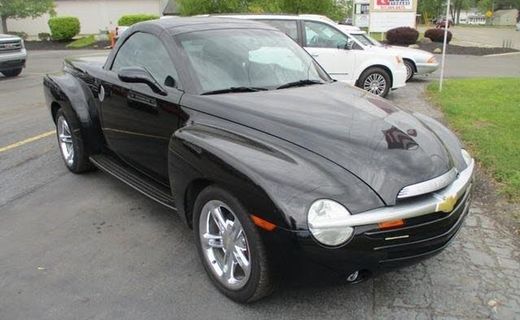 2004 Chevrolet SSR LS