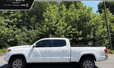 2017 Toyota Tacoma SR5 TRD Sport