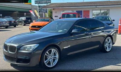 2015 BMW 740i
