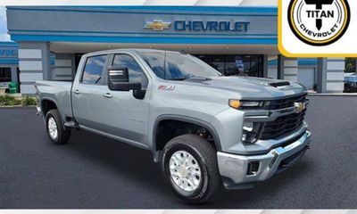 2025 Chevrolet Silverado HD LT