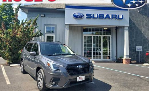 2024 Subaru Forester Premium
