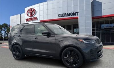 2023 Land Rover Discovery S R Dynamic