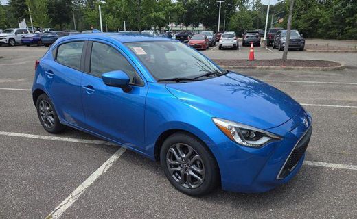 2020 Toyota Yaris LE