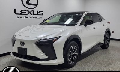 2025 Lexus RZ 300E