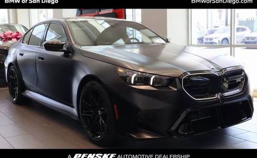 2027 BMW M5