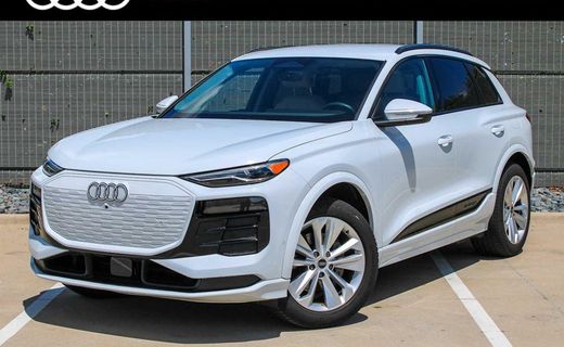 2025 Audi Q6 Premium
