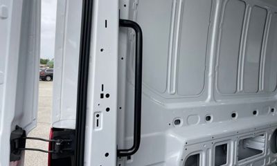 2026 Ford Transit Medium Roof
