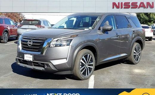 2023 Nissan Pathfinder Platinum