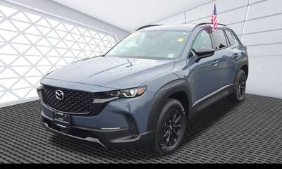 2026 Mazda CX-50 Premium