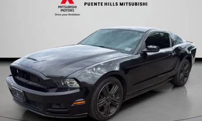 2014 Ford Mustang V6 Coupe