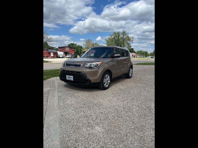 2015 Kia SOUL — a typically priced live listing