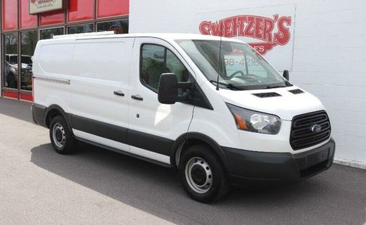 2017 Ford Transit LOW Roof