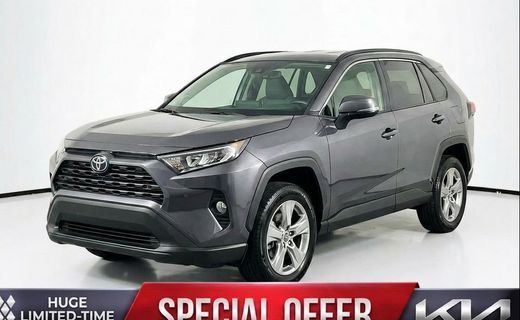 2024 Toyota RAV4 XLE