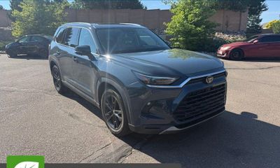 2024 Toyota Grand Highlander XLE