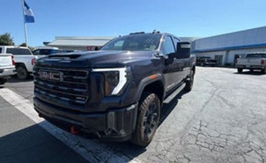 2024 GMC Sierra HD AT4