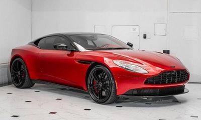 2023 Aston Martin DB11 V8 Coupe