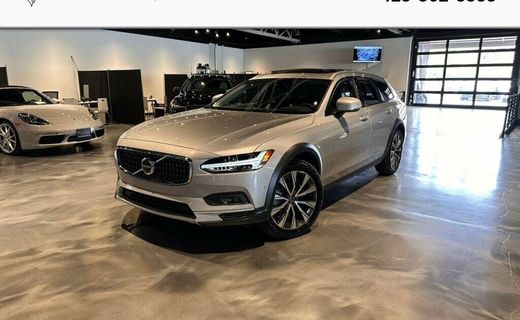 2025 Volvo V90CC Plus