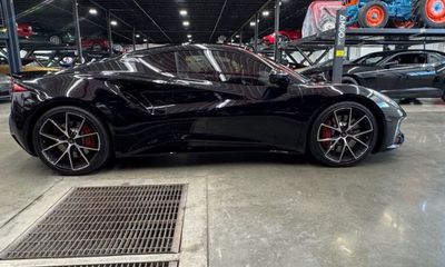 2026 Lotus Emira Turbo SE