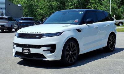 2025 Land Rover Range Sport P400 Dynamic SE