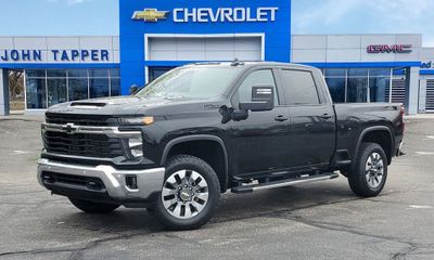 2026 Chevrolet Silverado HD LT