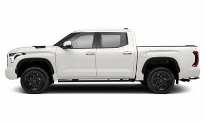 2023 Toyota Tundra SR