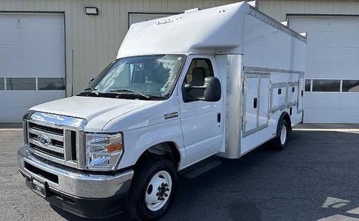 2024 Ford E-450 Super Duty