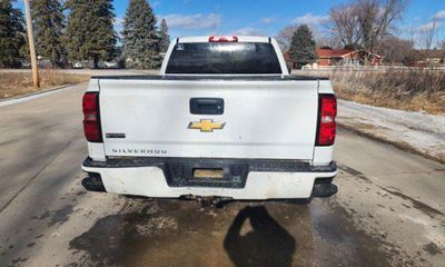 2018 Chevrolet Silverado Custom