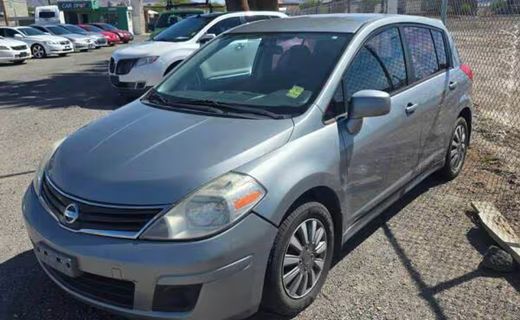 2010 Nissan Versa S