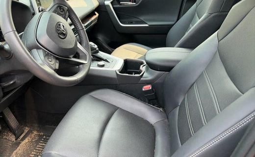 2022 Toyota RAV4 Limited