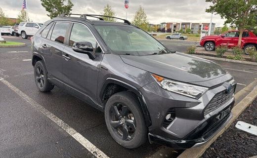 2020 Toyota RAV4 XSE