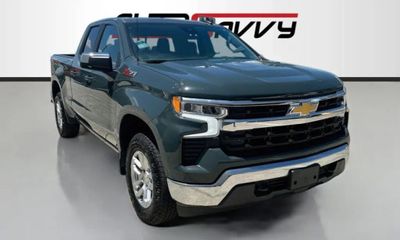 2025 Chevrolet Silverado LT