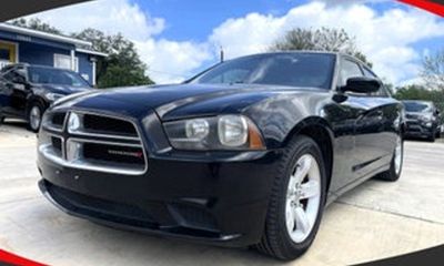 2013 Dodge Charger SE