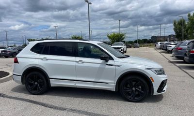 2024 Volkswagen Tiguan SE R Line