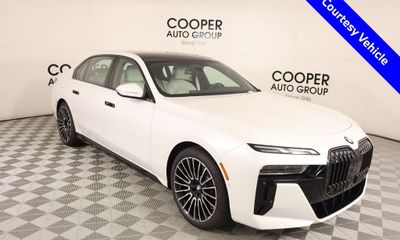 2026 BMW 740I