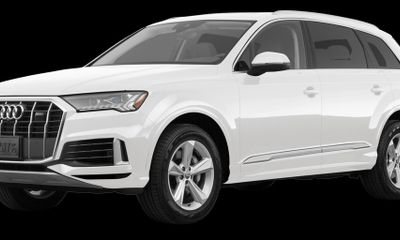 2023 Audi Q7 Quattro Premium
