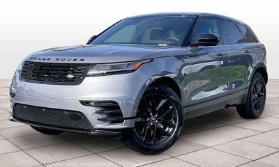 2026 Land Rover Range Velar P250 Dynamic SE
