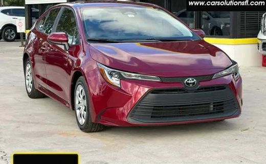 2025 Toyota Corolla LE